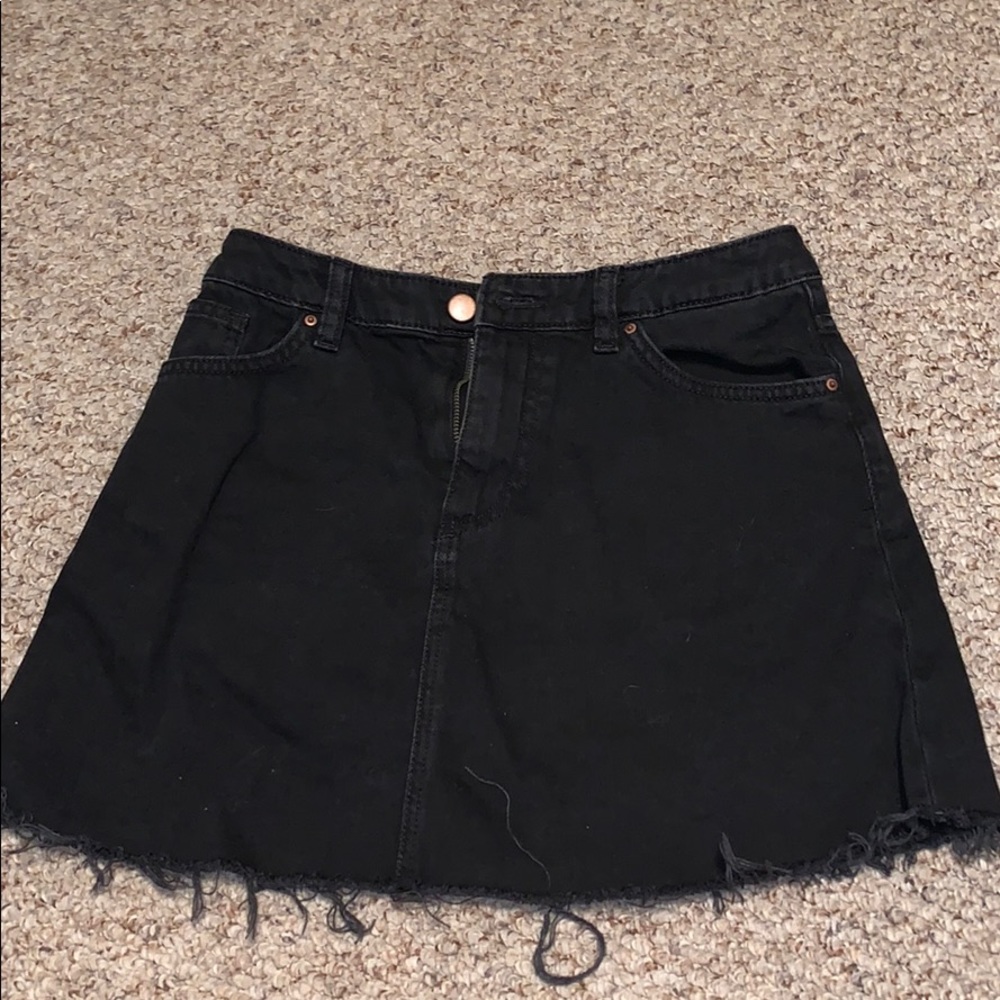 Black jean skirt!